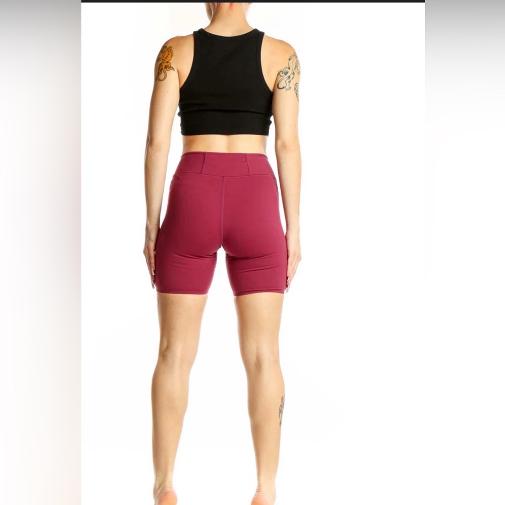 NWT Wilo the Label Wellness Hood Ribbed Shorts Size XS Maroon
